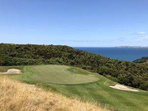 Kauri Cliffs 5th Green